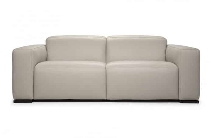 Sofa OXFORD Natuzzi Editions made in Natuzzi, diseño italiano al precio perfecto.